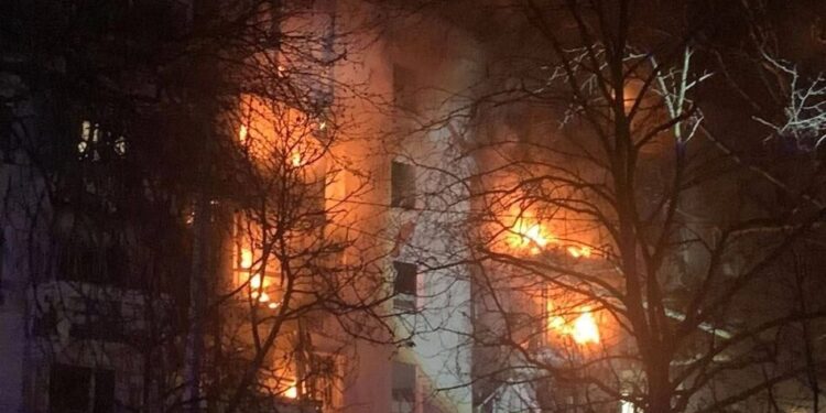 У Севастополі стався вибух у житловому будинку є загиблі і постраждалі