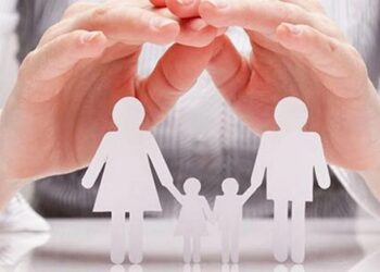 Опікуни, прийомні батьки чи ДБСТ: хто може доглядати дітей без батьківської опіки