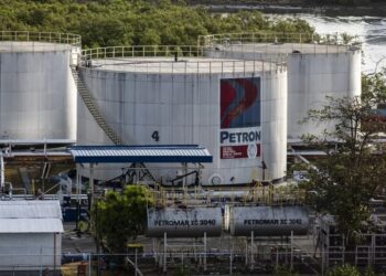 Філіппіни почали купувати російську нафту через загрозу енергетичної кризи