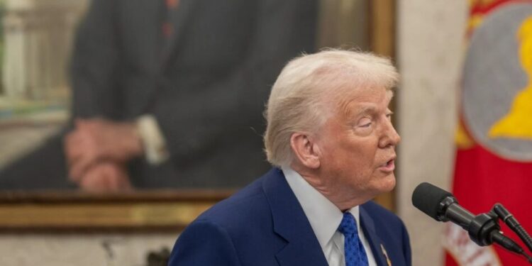 Трамп заявив, що вважав, що нафтова криза на тлі війни з Іраном буде гіршою