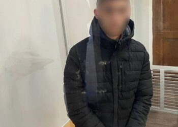 На Закарпатті взято під варту чоловіка за допомогу окупантам у реєстрації Starlink