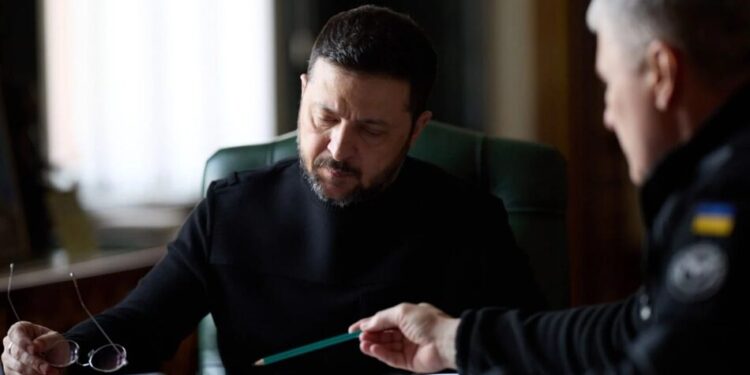 росія планує розгорнути чотири станції управління БПЛА у білорусі, а також на окупованих територіях України – Президент