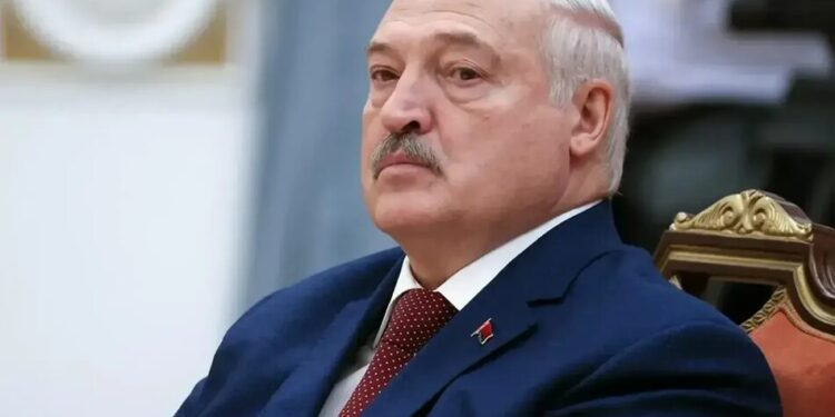 Трамп запросив лукашенка на засідання Ради миру