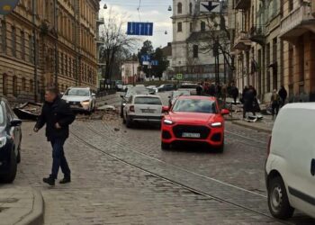 Кількість постраждалих у Львові через атаку рф зросла до семи осіб, зафіксовано значні руйнування