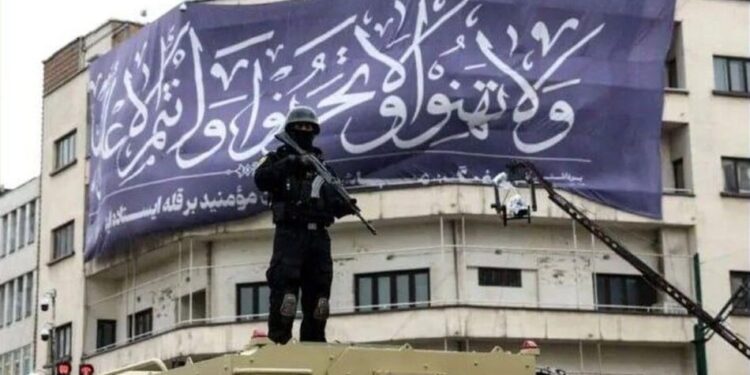 Іран мобілізує 12-річних дітей для патрулювання та роботи на КПП – ЗМІ