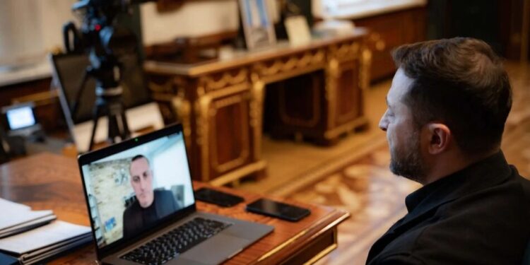 Україна має знаходити слабкі місця рф і визначати пріоритети – Зеленський