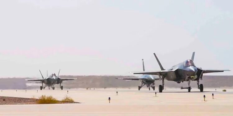 Авіабаза в Саудівській Аравії зазнала іранського удару, поранено 15 військових США – ЗМІ