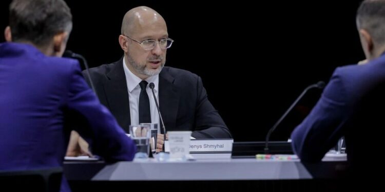 Шмигаль представив у США плани України з розбудови "енергетичних сот"