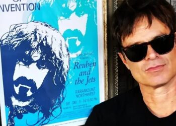 Зірка серіалу "Район Мелроуз" Патрік Малдун помер у віці 57 років