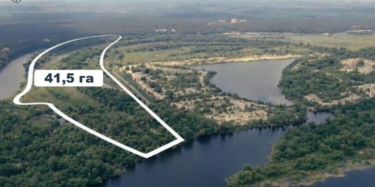 У справі екснардепа Деркача за привласнення земель у Конча-Заспі оголошено підозри