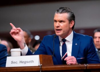 Гегсет знайшов спосіб обійти законний термін війни з Іраном через перемир'я