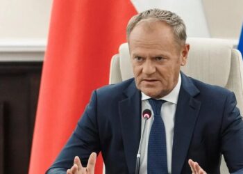 Туск заявив про російський вплив на кампанію Навроцького через криптофірму