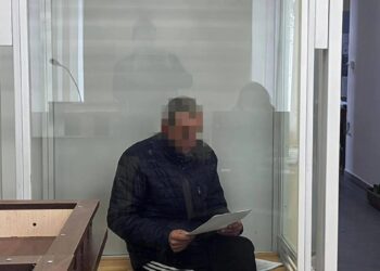 На Львівщині підприємця підозрюють у 23 роках трудової експлуатації чоловіка