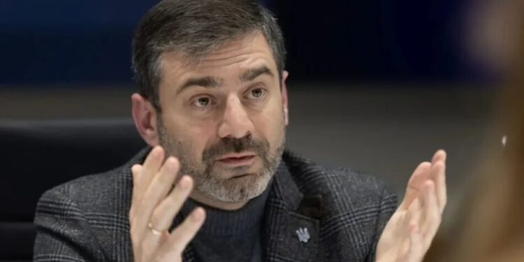 Викрадених українських дітей готують до усиновлення у рф – Лубінець