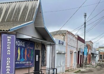 Окупанти відбирають комерційні об’єкти у власників у Генічеську – ЦНС