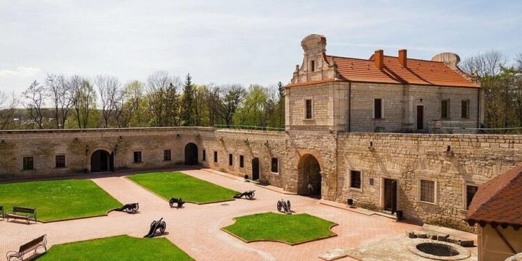 Куди поїхати за враженнями на Тернопільщині – топ-10 локацій