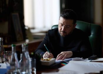 Зеленський обговорив із прем'єром Британії Стармером координацію з партнерами для закінчення війни