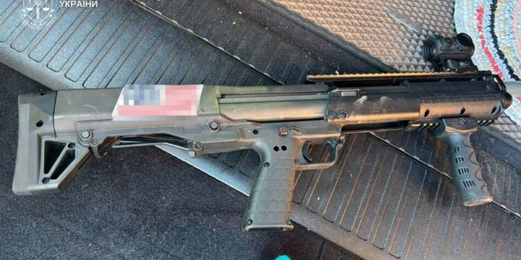 Трьом чоловікам оголосили підозру за напад на суддю у Дніпрі