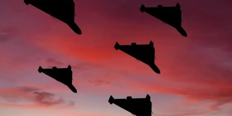 Масована атака "шахедів" на Чернігів та вибухи в Запорізькій області – перші подробиці