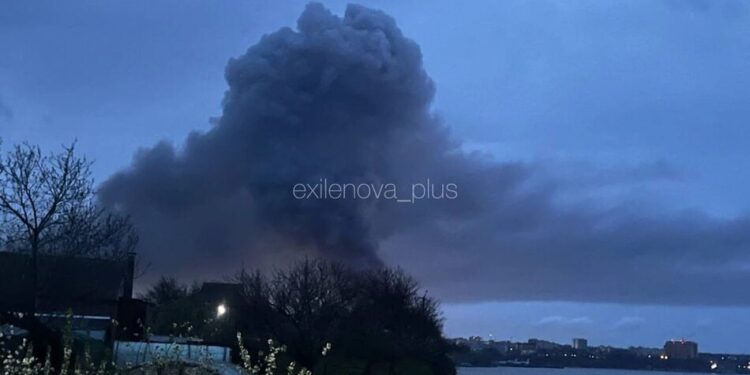 У таганрозі повідомляють про атаку по території колишнього ТаГАЗу