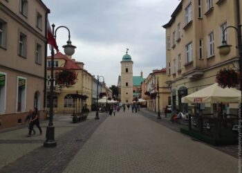 Туск назвав Ряшів містом-рятівником через допомогу українцям після вторгнення рф