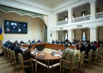 Свириденко разом із міністрами зустрілась із керівниками комітетів Ради. Визначили перелік термінових законопроєктів