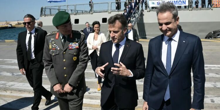 Франція та Греція продовжили дію свого оборонного пакту