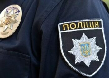 У Харкові затримали чоловіка, який напав на військовослужбовця ТЦК, йому загрожує до 12 років позбавлення волі