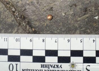 У Вінниці невідомий поранив 54-річного чоловіка під час стрілянини