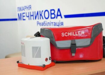 ШВЛ, наркозна станція та операційні столи: як фонд "Надія" і Валерій Дубіль підсилюють лікарню Мечникова під час війни