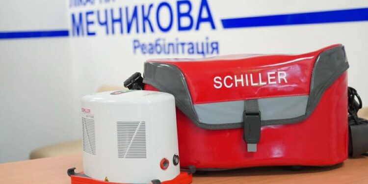 ШВЛ, наркозна станція та операційні столи: як фонд "Надія" і Валерій Дубіль підсилюють лікарню Мечникова під час війни