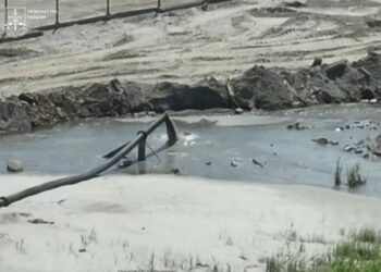 Масштабна схема видобутку піску з Дунаю завдала збитків на 182 мільйони, справу передали до суду