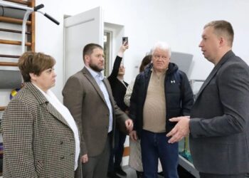 Федерація профспілок України посилює співпрацю з державою для розвитку протезування та реабілітації – Бизов