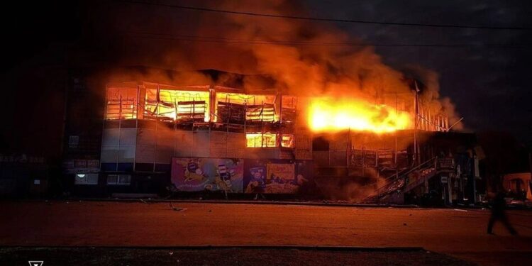 Масована атака рф на Синельникове забрала одне життя, поранено дитину