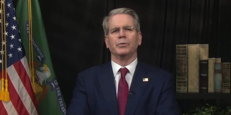 Бессент пояснив продовження дозволу на продаж нафти рф проханням 10 найбідніших країн