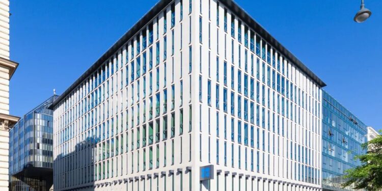 ОАЕ заявили про вихід з ОПЕК та ОПЕК+