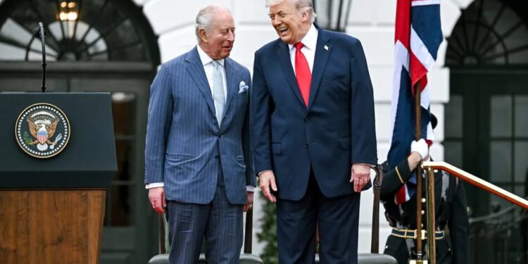 "Батл двох королів" у Вашингтоні – як Чарльз III і Трамп жартували один над одним