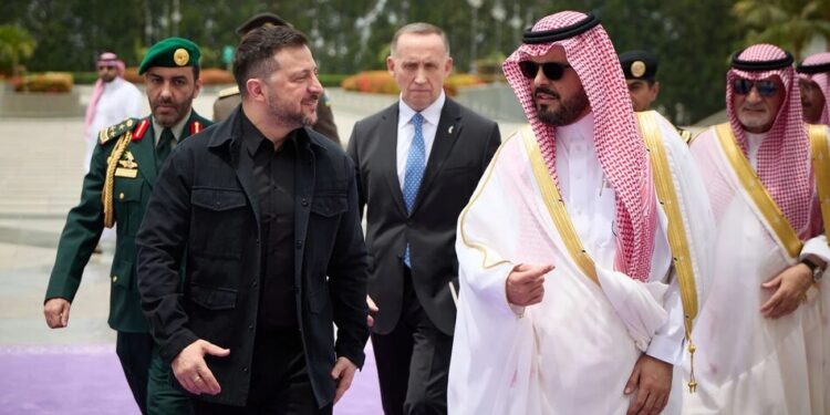 Зеленський вдруге за місяць прибув до Саудівської Аравії для важливих переговорів із принцом