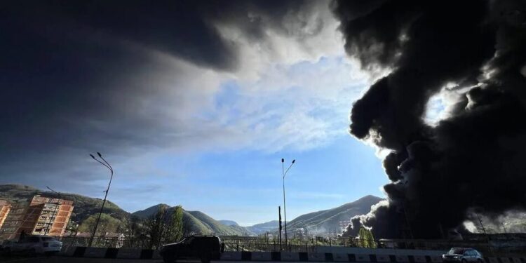 Атака на НПЗ в туапсе – жителів навколишніх будинків евакуювали