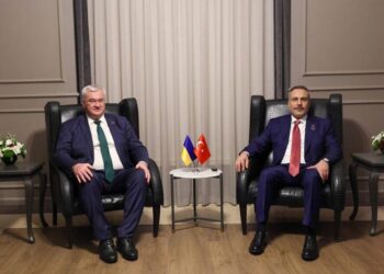 Україна і Туреччина домовились про розвиток оборонних проєктів і обговорили мирні ініціативи