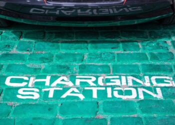 Не Tesla – які електрокари стали бестселерами в Україні на тлі стрибка продажів