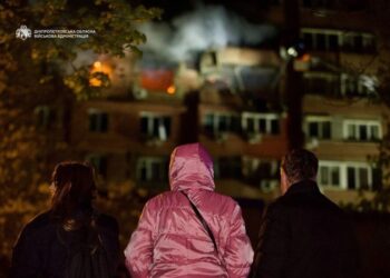У Дніпрі зросла кількість жертв після нічної атаки рф, загинули двоє людей, поранено вісім