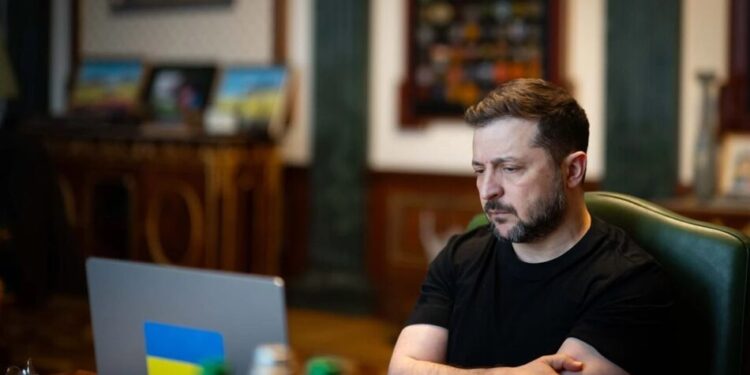 Зеленський назвав відмову України від ядерної зброї "обманом та великою помилкою"