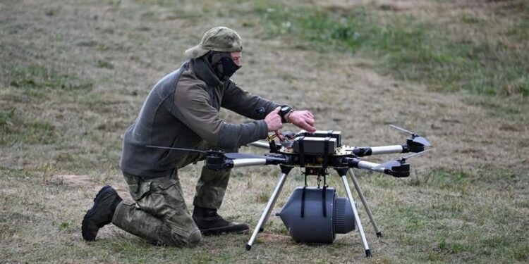 росія планує розмістити бази далекобійних дронів у білорусі, що загрожує Україні – Forbes