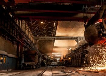 Падіння прибутків і виробництва у металургії рф веде до прихованої деіндустріалізації – розвідка