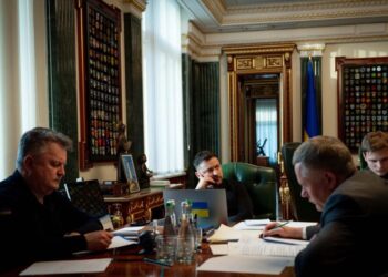 Зеленський і Мерц обговорили підготовку до зустрічей і перемовин цього тижня