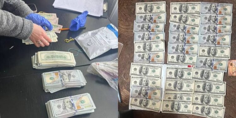 В Україні хакери зламували ігрові акаунти Roblox та заробили майже 10 млн грн, продаючи їх у рф