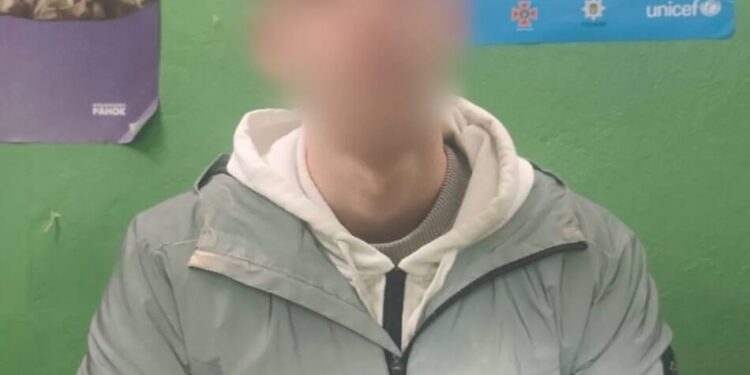 У харківському метро нетверезий чоловік відкрив стрілянину