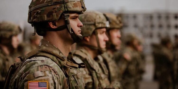 США запроваджують автоматичну реєстрацію чоловіків для призову до армії