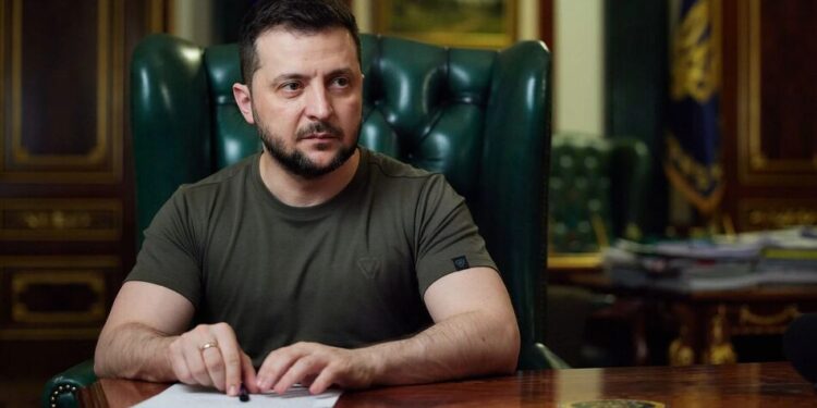 Україна ввела санкції проти російських культурних пропагандистів у зв'язку з участю рф у Венеційській бієнале